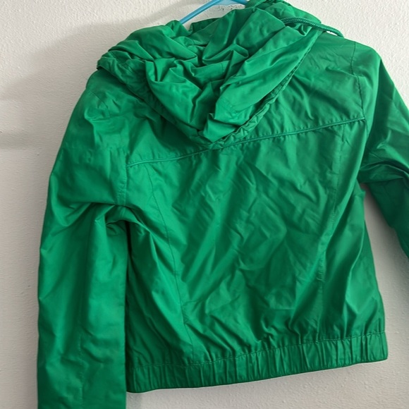 Abercrombie & Fitch green rain jacket - Picture 3 of 4